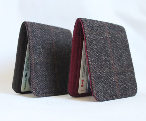 Minimalist Bifold Wallet from Oh So Retro