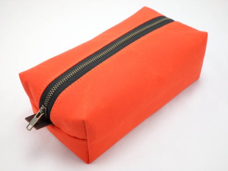 Shaving Bag from PRETTY PRUDENT